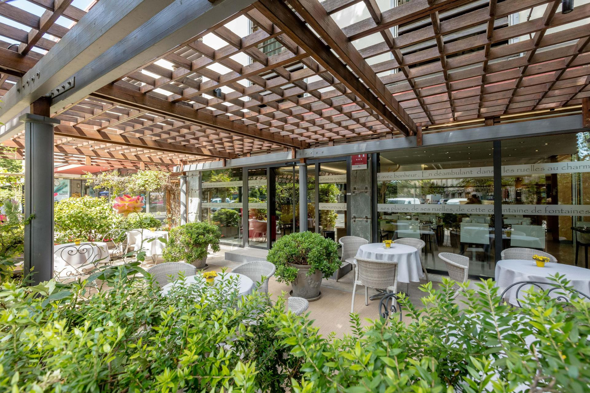 Varios Hotel Rotonde