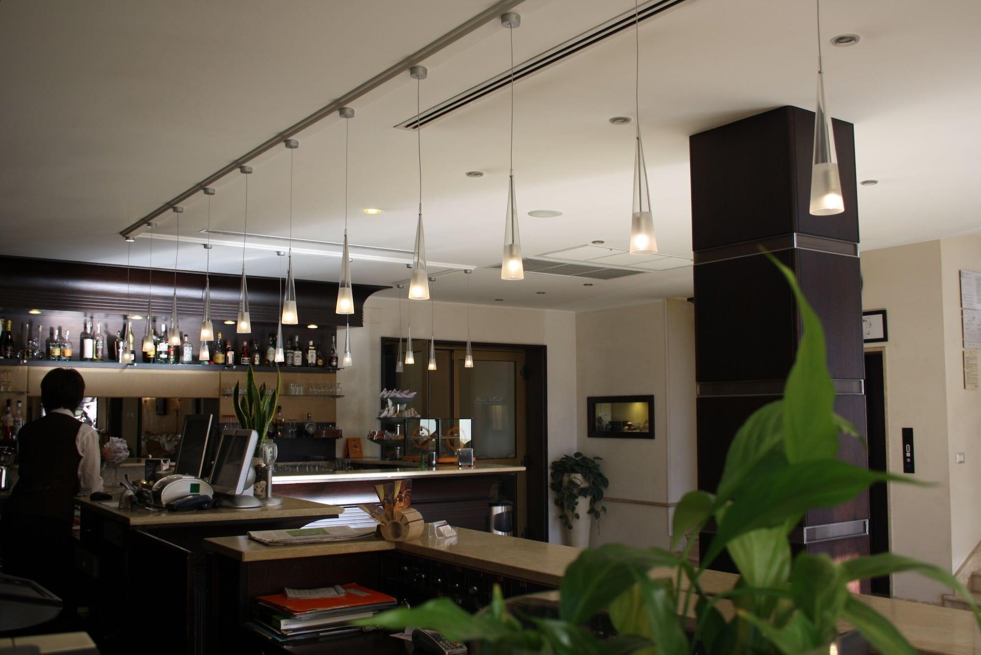Bar/Salón Magic Hotel