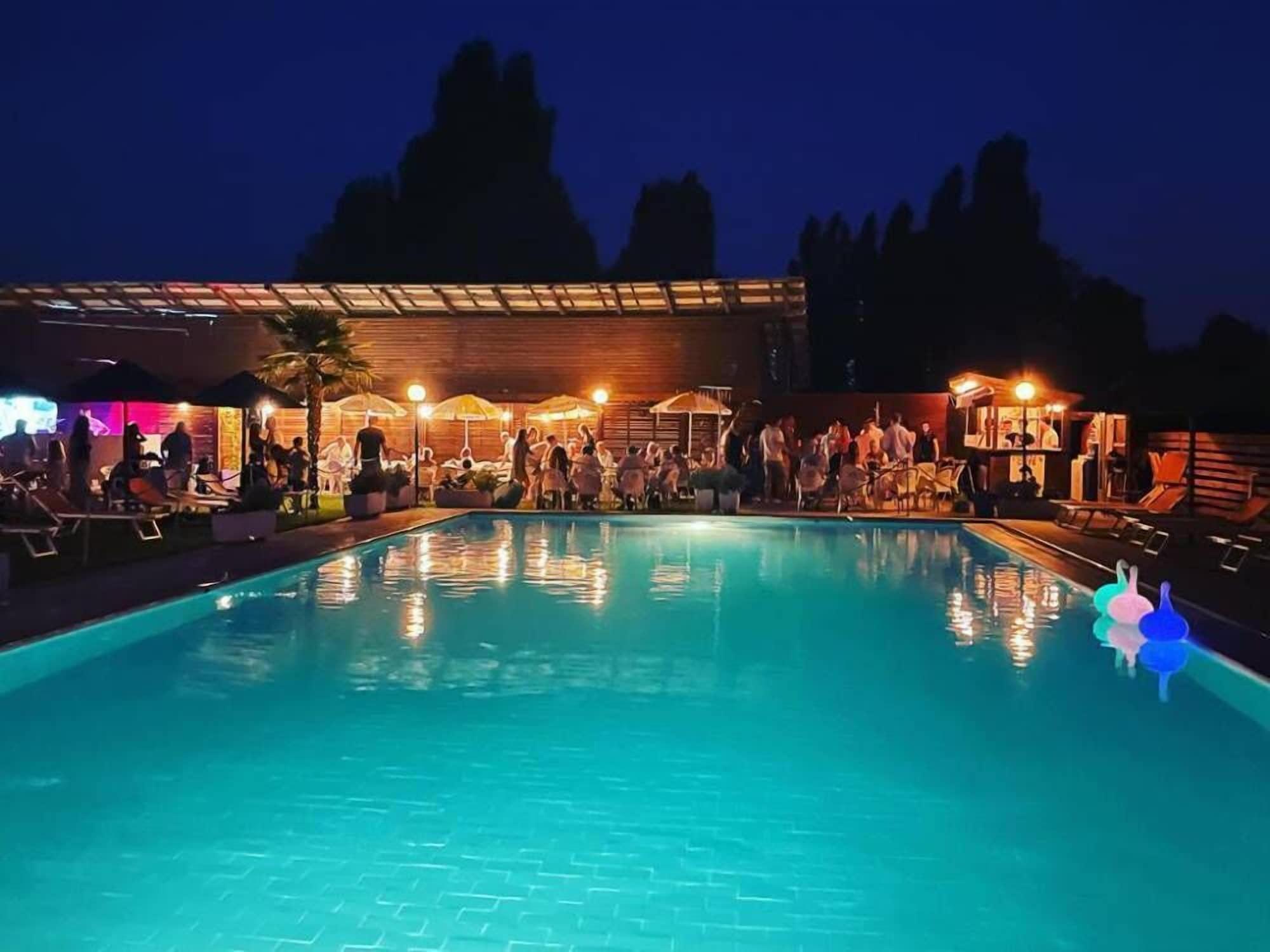 Vista Exterior TENUTA SANTO STEFANO - HOTEL