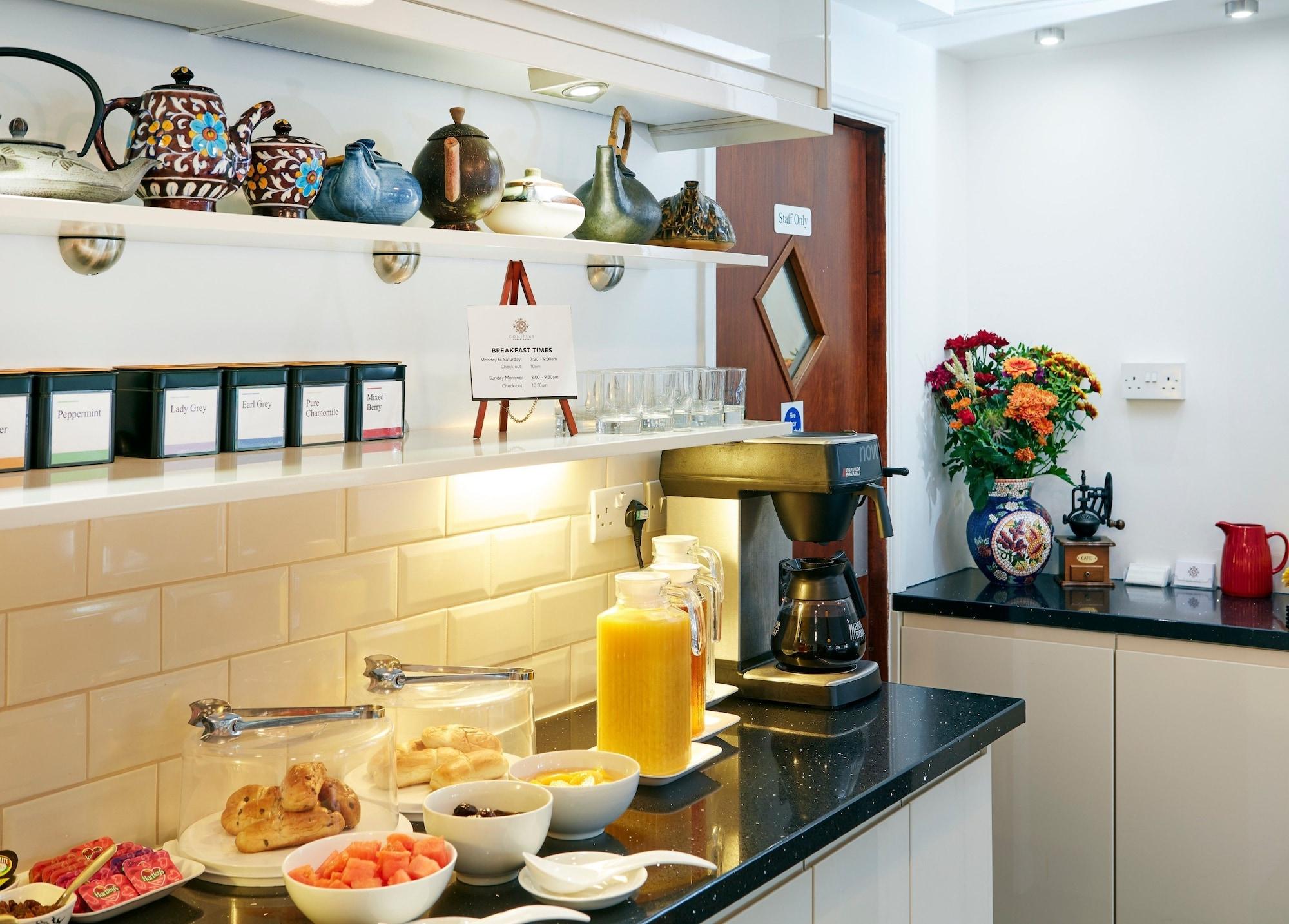 Restaurant Conifers Guest House