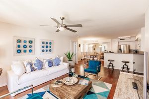 Aluguel por temporada - Uhost AI 3BR Condo Stunning Water Views