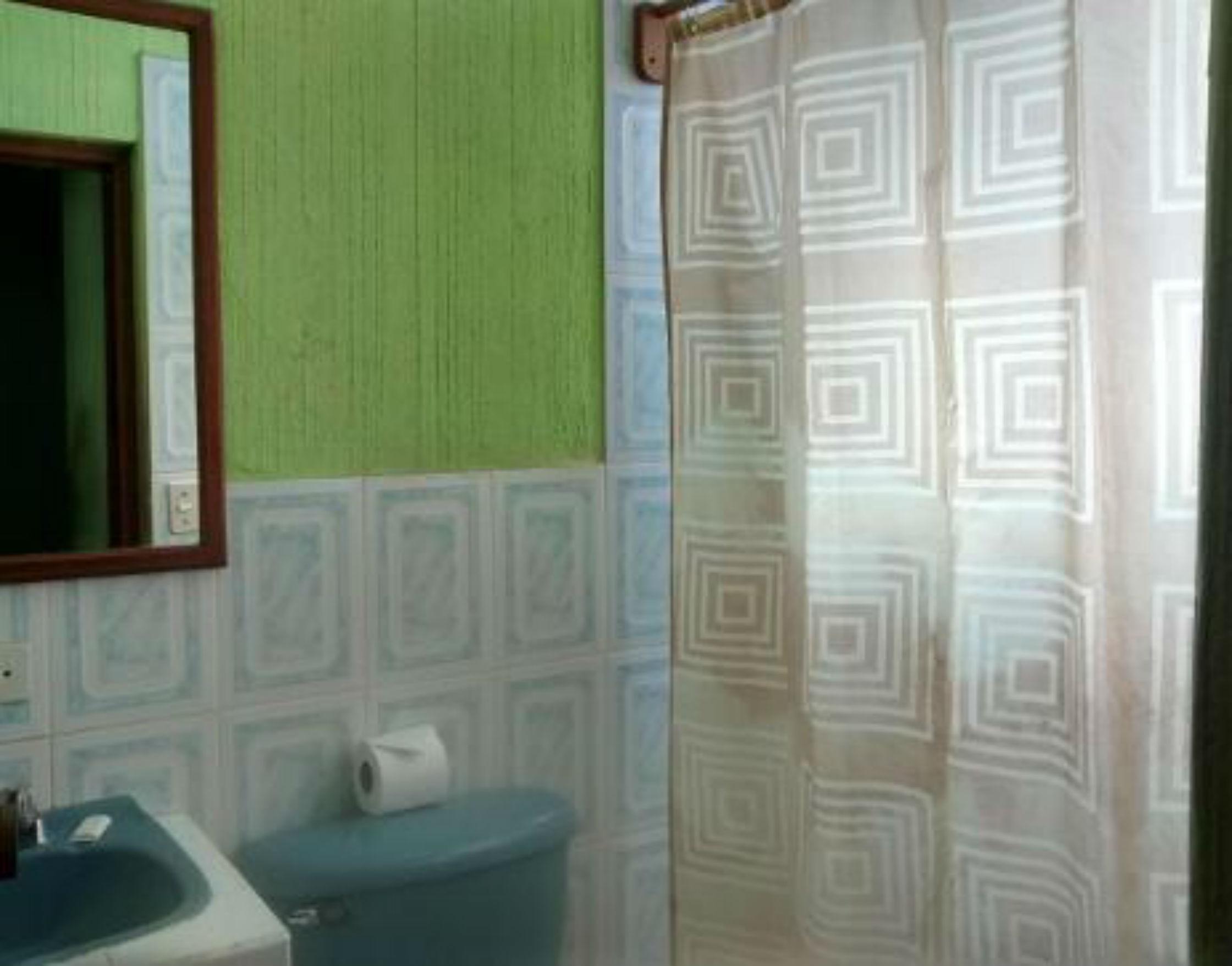 Baño Posada Don Carlos