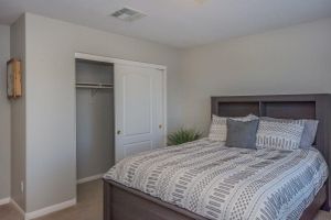 Alquiler Vacacional - ‍♂️Paradise off the strip, 4BR+Big Loft+Fun Backyard