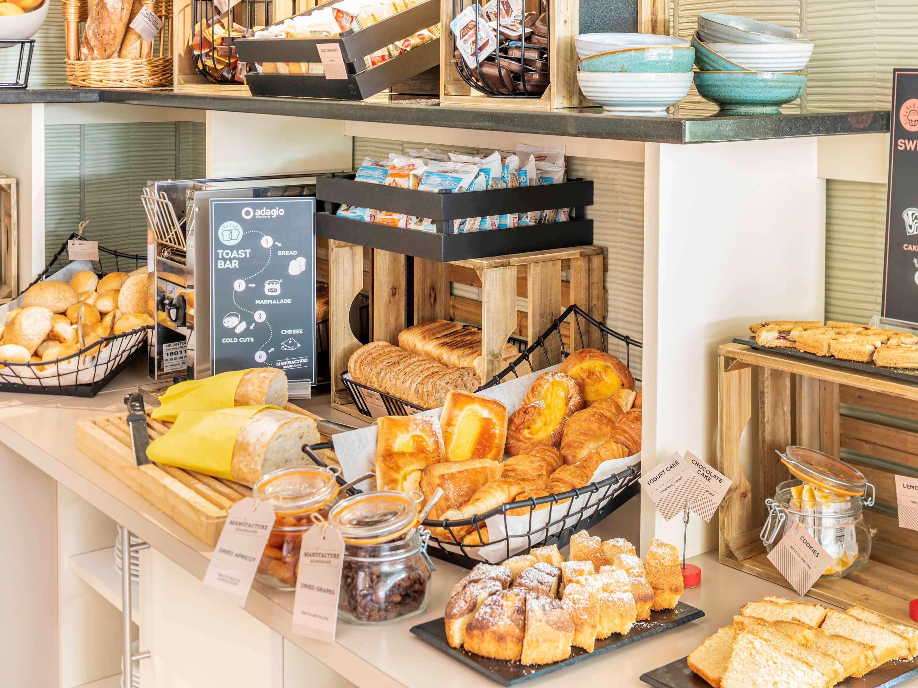 Restaurant Aparthotel Adagio Rome Vatican