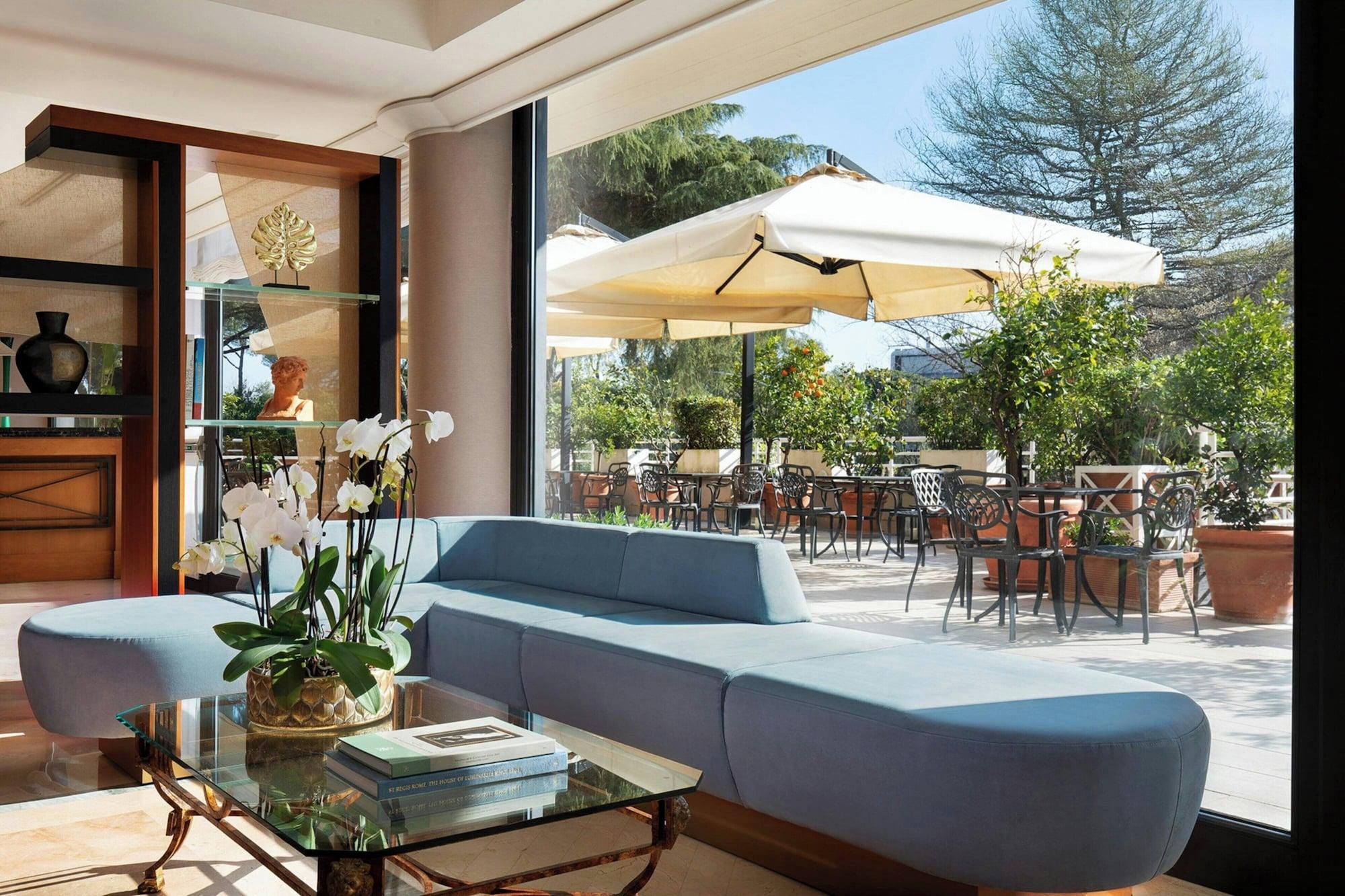 Vista Lobby Courtyard by Marriott Rome Central Park
