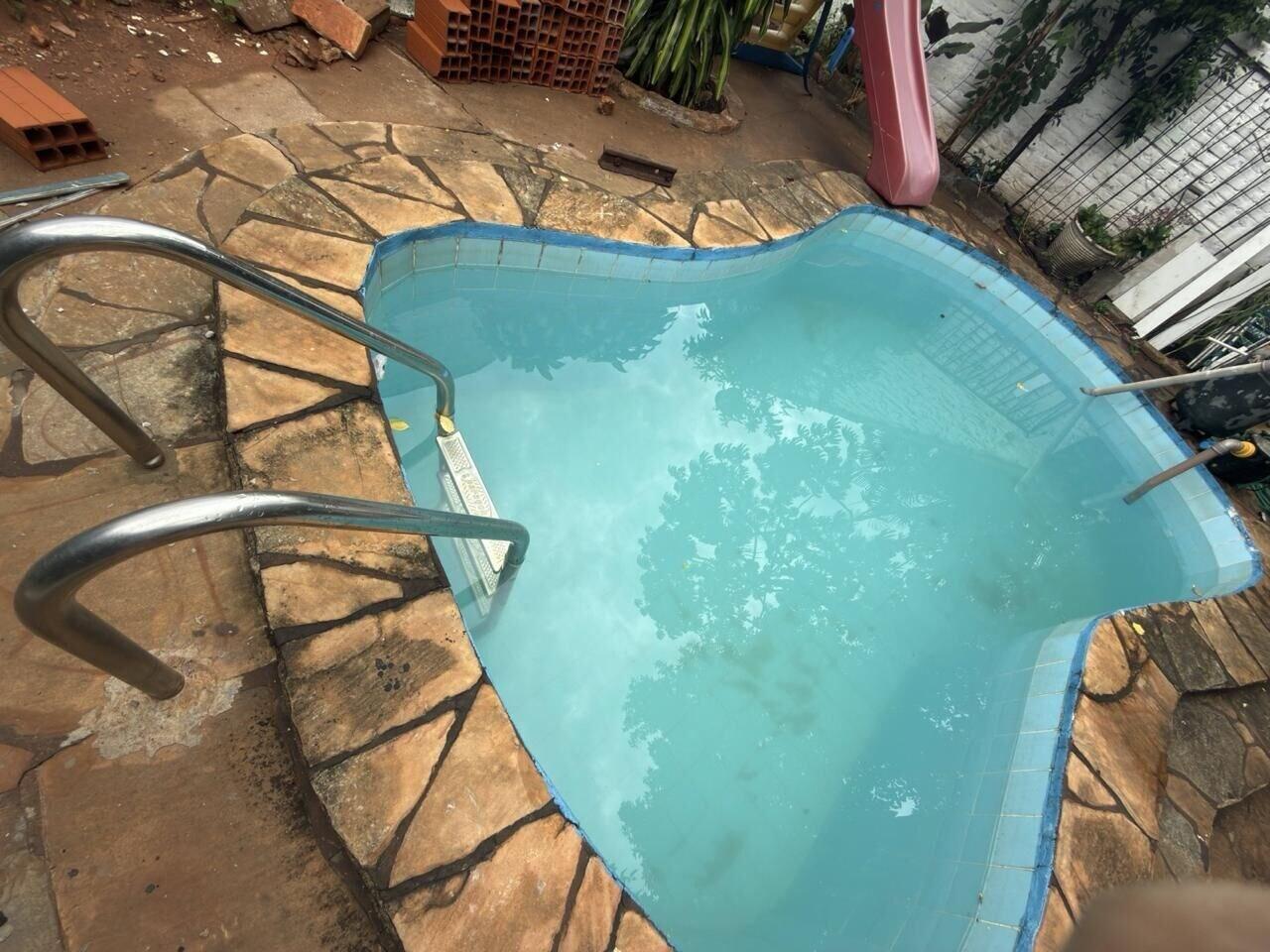 Vista Piscina LODECAMPU