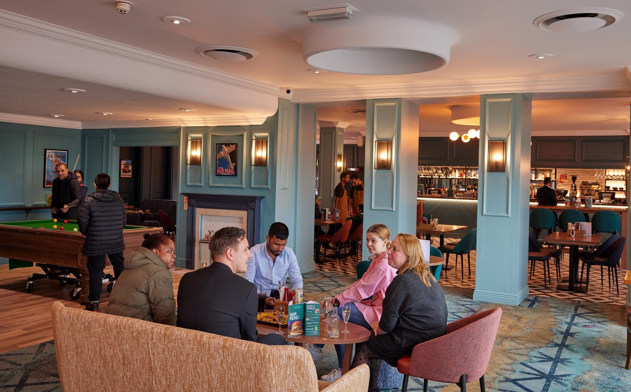 Restaurant Thistle London Heathrow Terminal 5