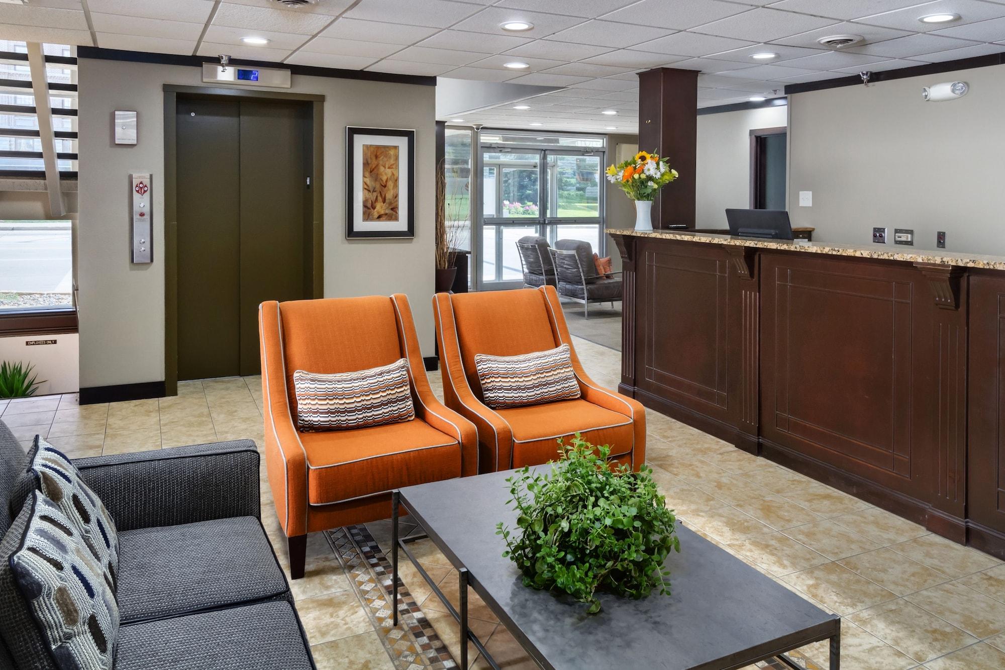 Vista Lobby Aspen Select