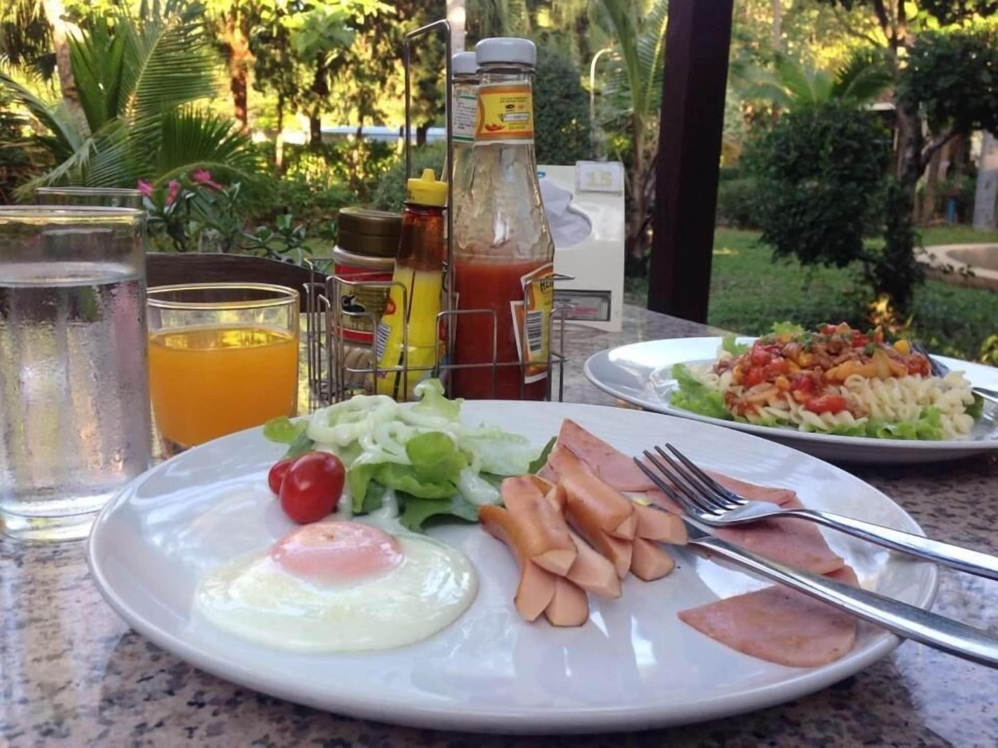 Restaurant Tonwa Resort Hotel