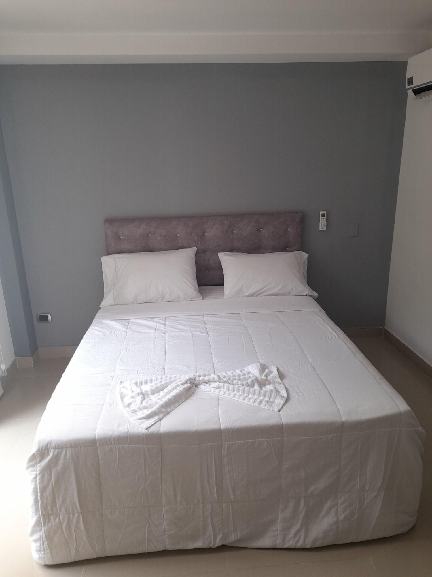 Habitación Granada suites aparta estudio