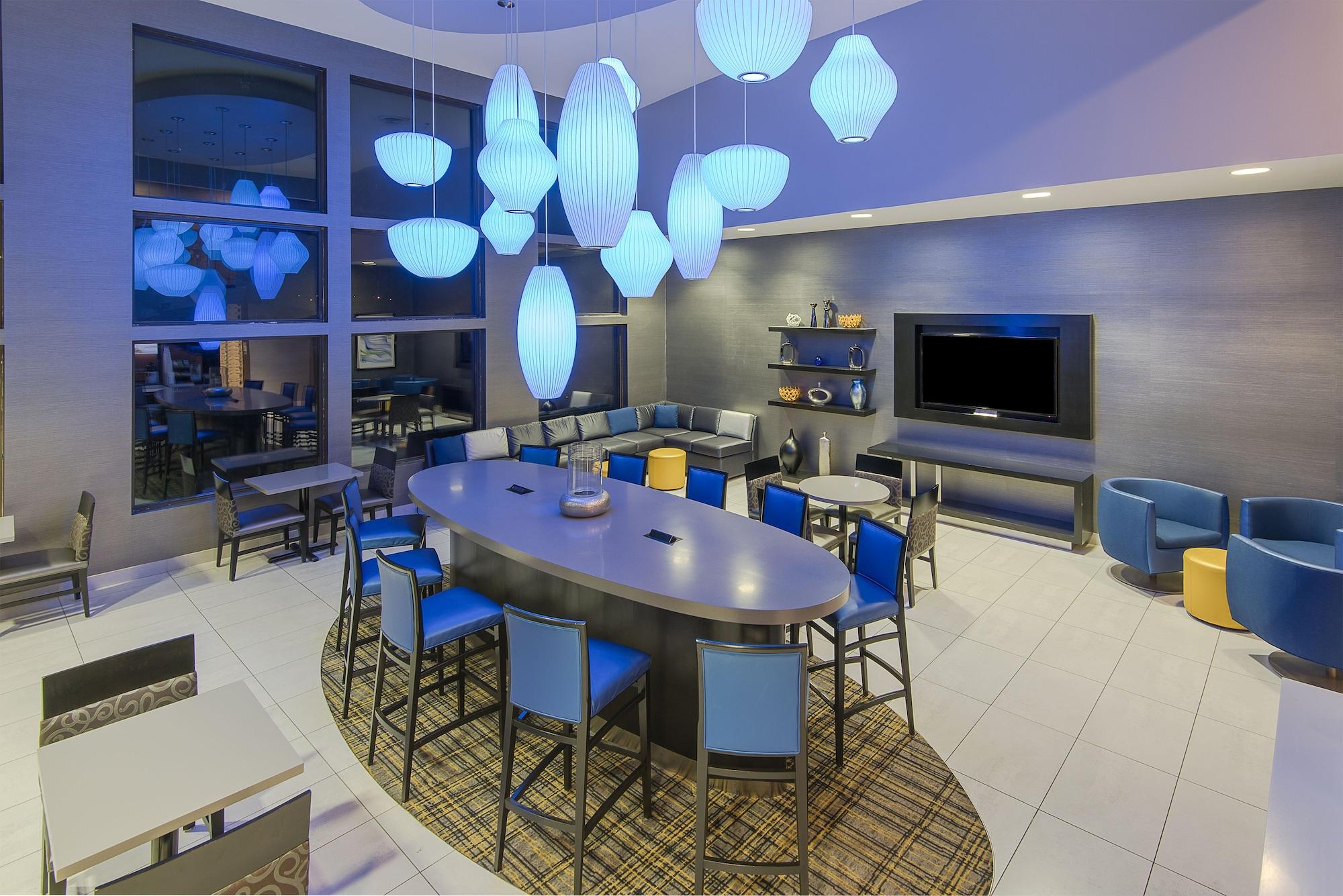Vista Lobby Holiday Inn Express & Suites Cooperstown by IHG