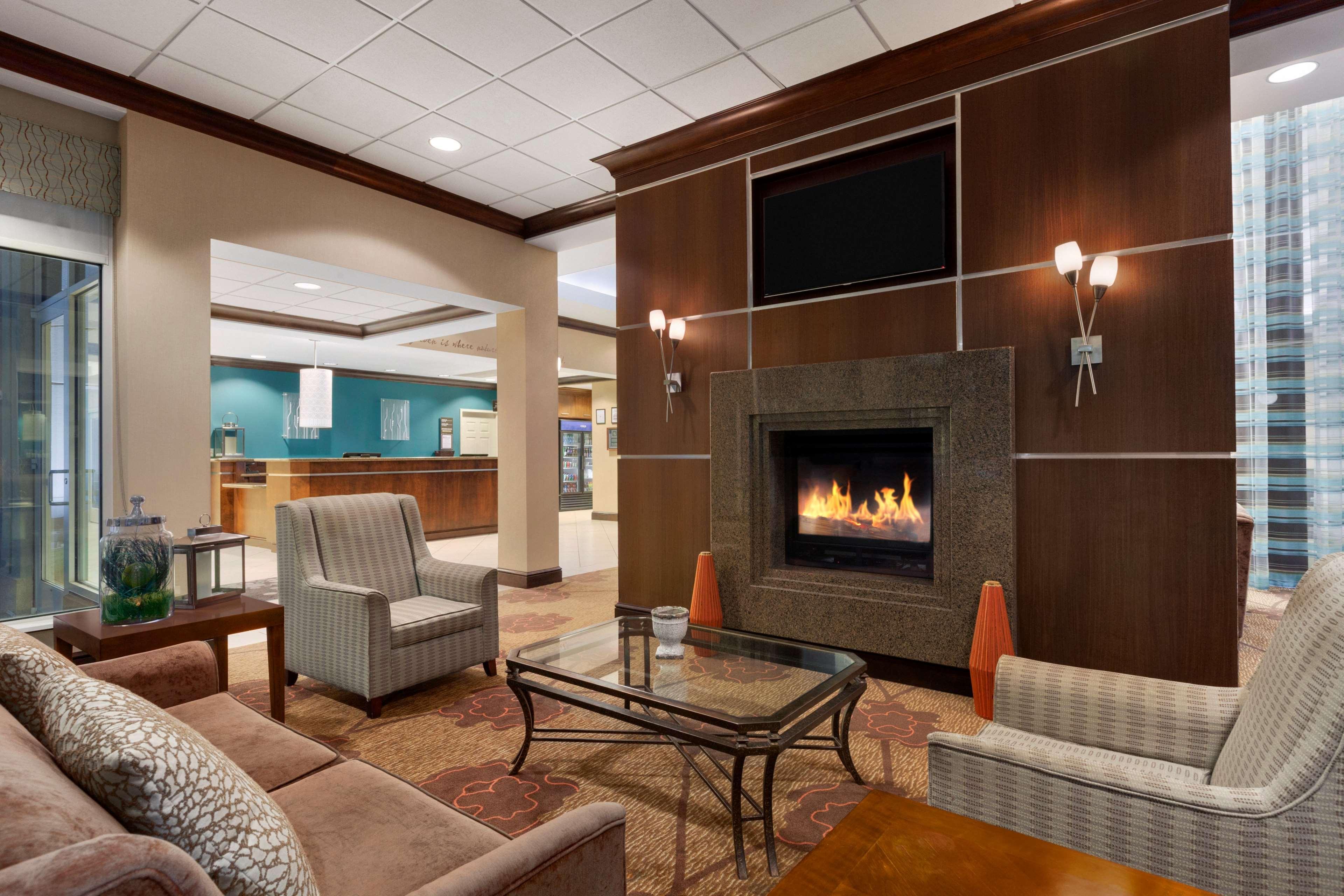 Vista Lobby Hilton Garden Inn Dulles North