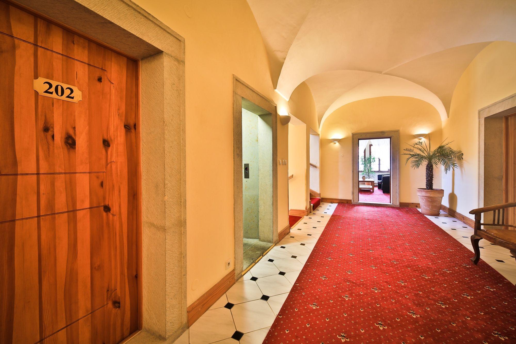 Varios Questenberg Hotel Prague