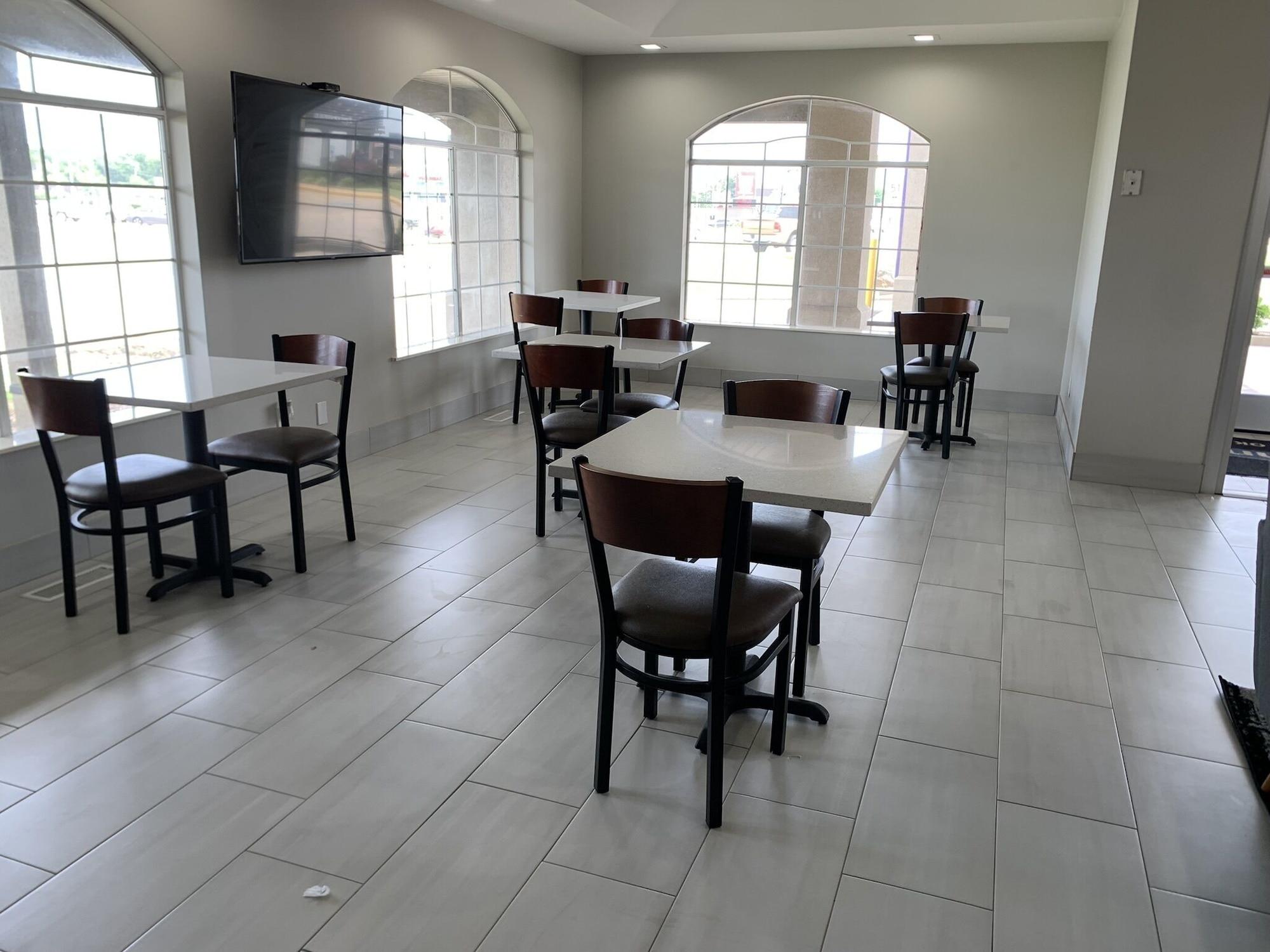 Restaurant Days Inn by Wyndham Wagoner