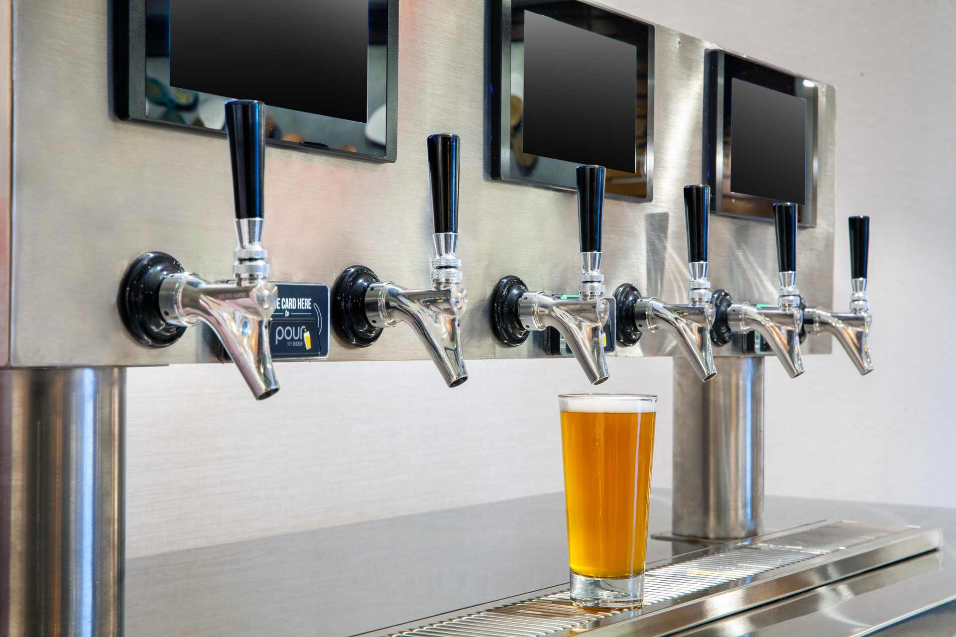 Bar/Salón Hampton Inn Boston Seaport District