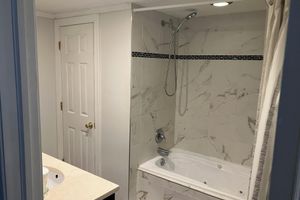 Alquiler Vacacional - Charming 2-bedroom house in lovely Red Bank with WiFi, AC sleeps eight