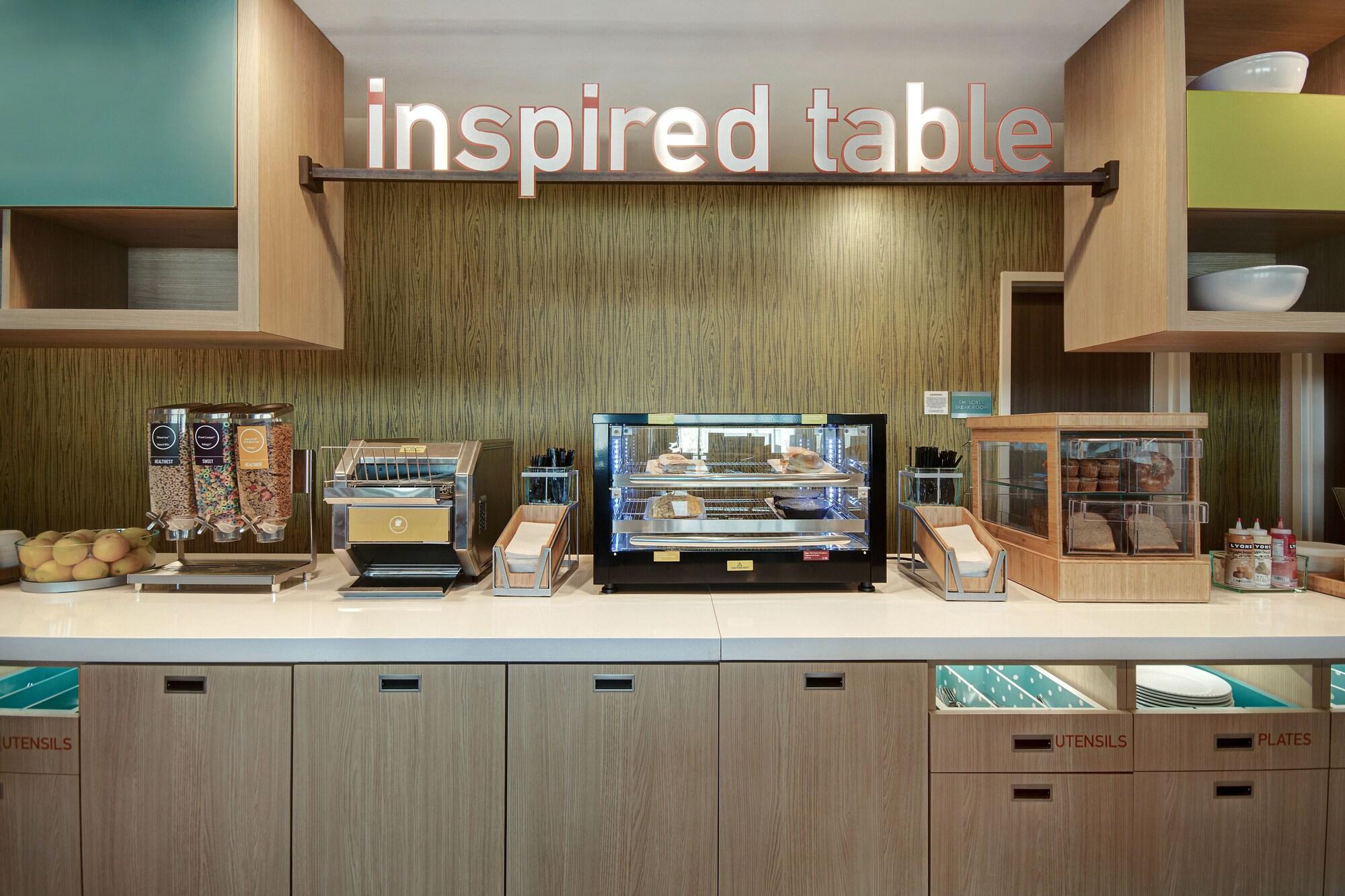 Restaurant Home2 Suites by Hilton Garden Grove