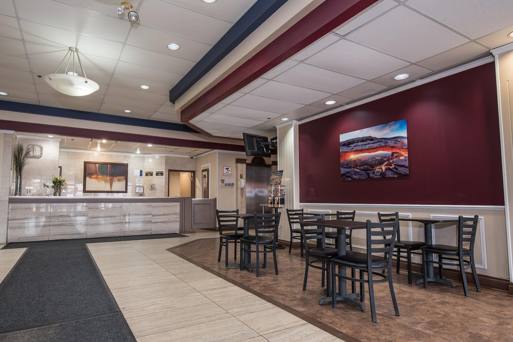 Vista Lobby Argyll Plaza Hotel