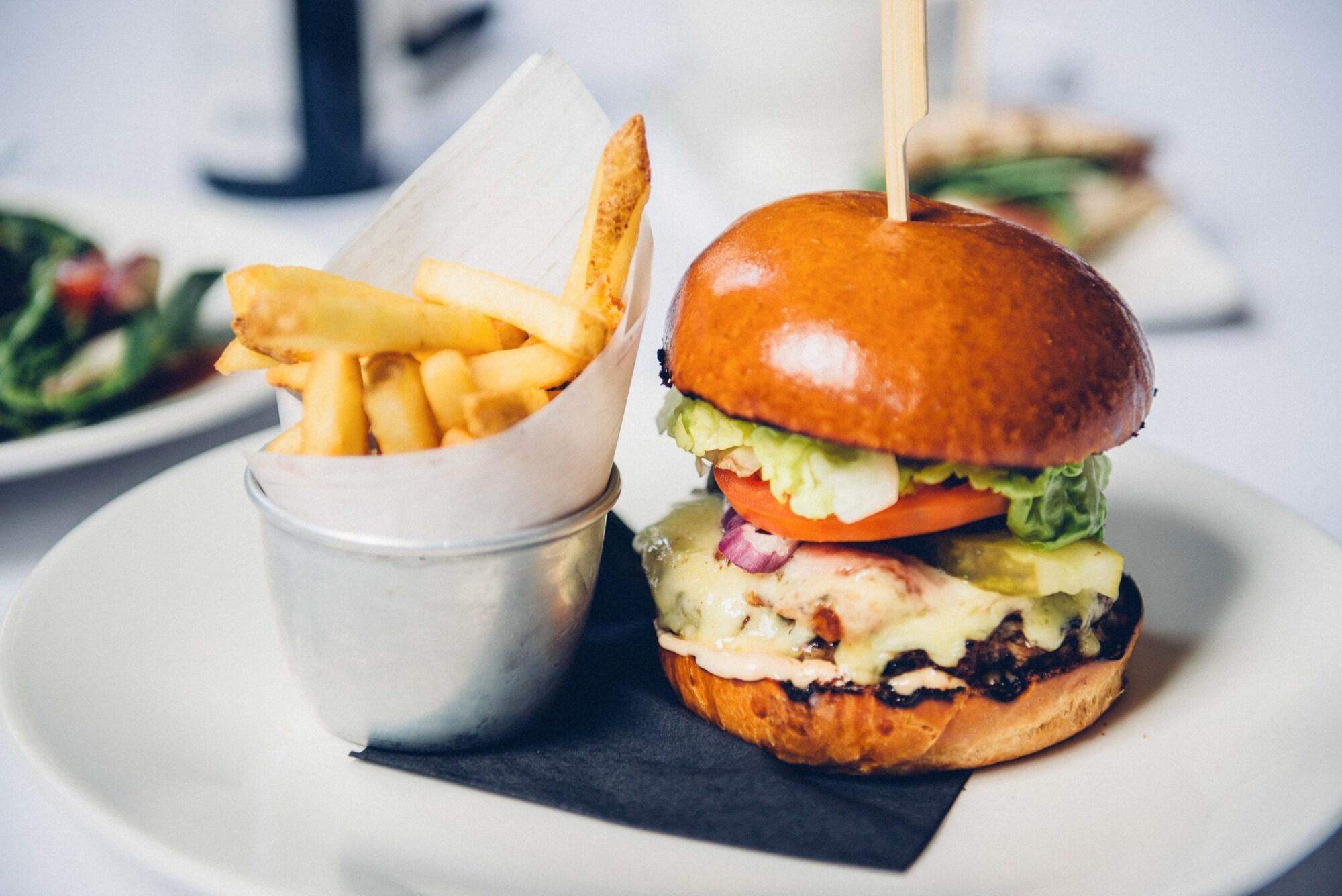 Restaurant The Chalk Hare, Royston, Hertfordshire - Acorn Pubs