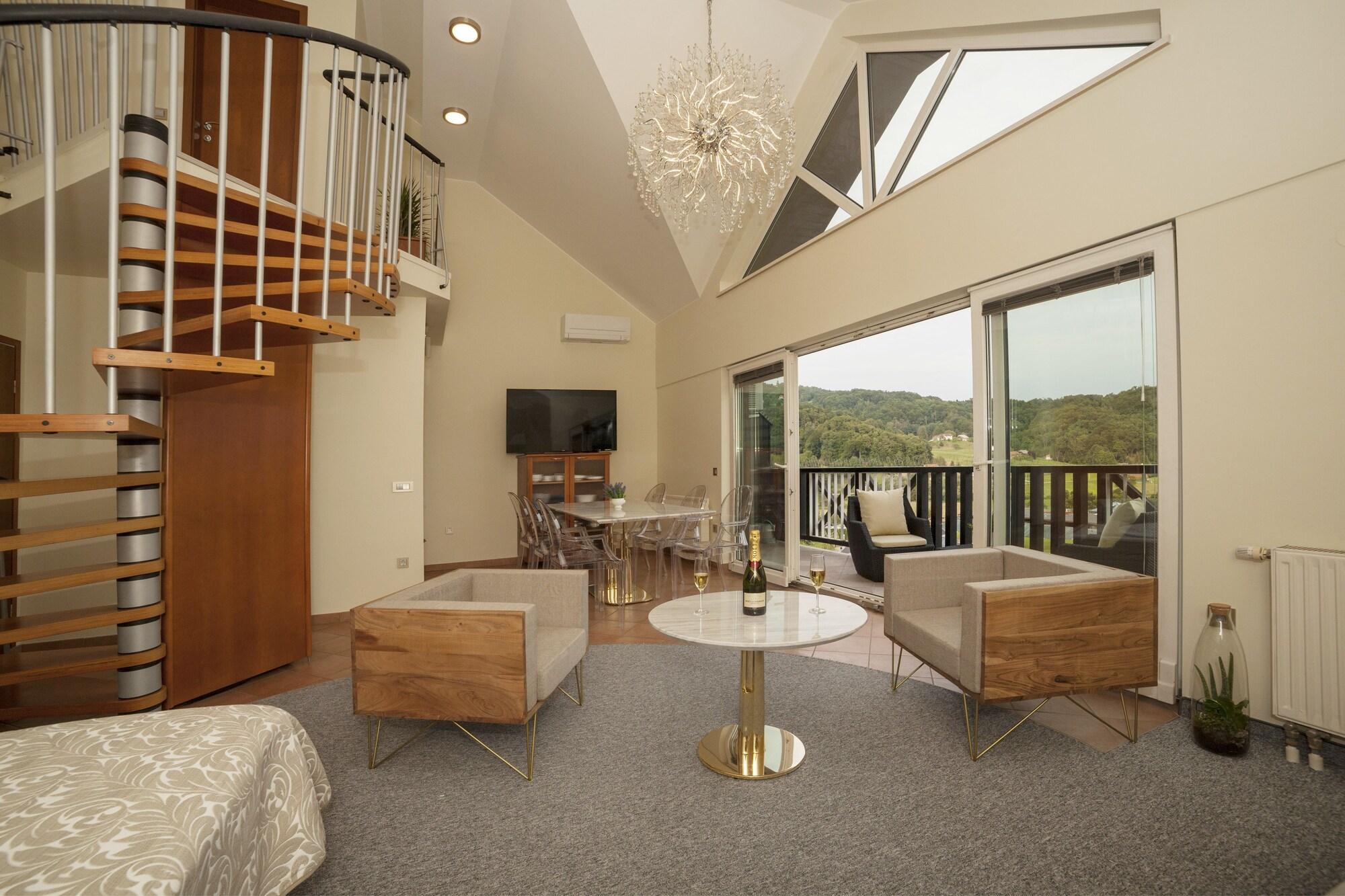 Comodidades del Alojamiento Duplex Penthouse Aparthotel Rosa