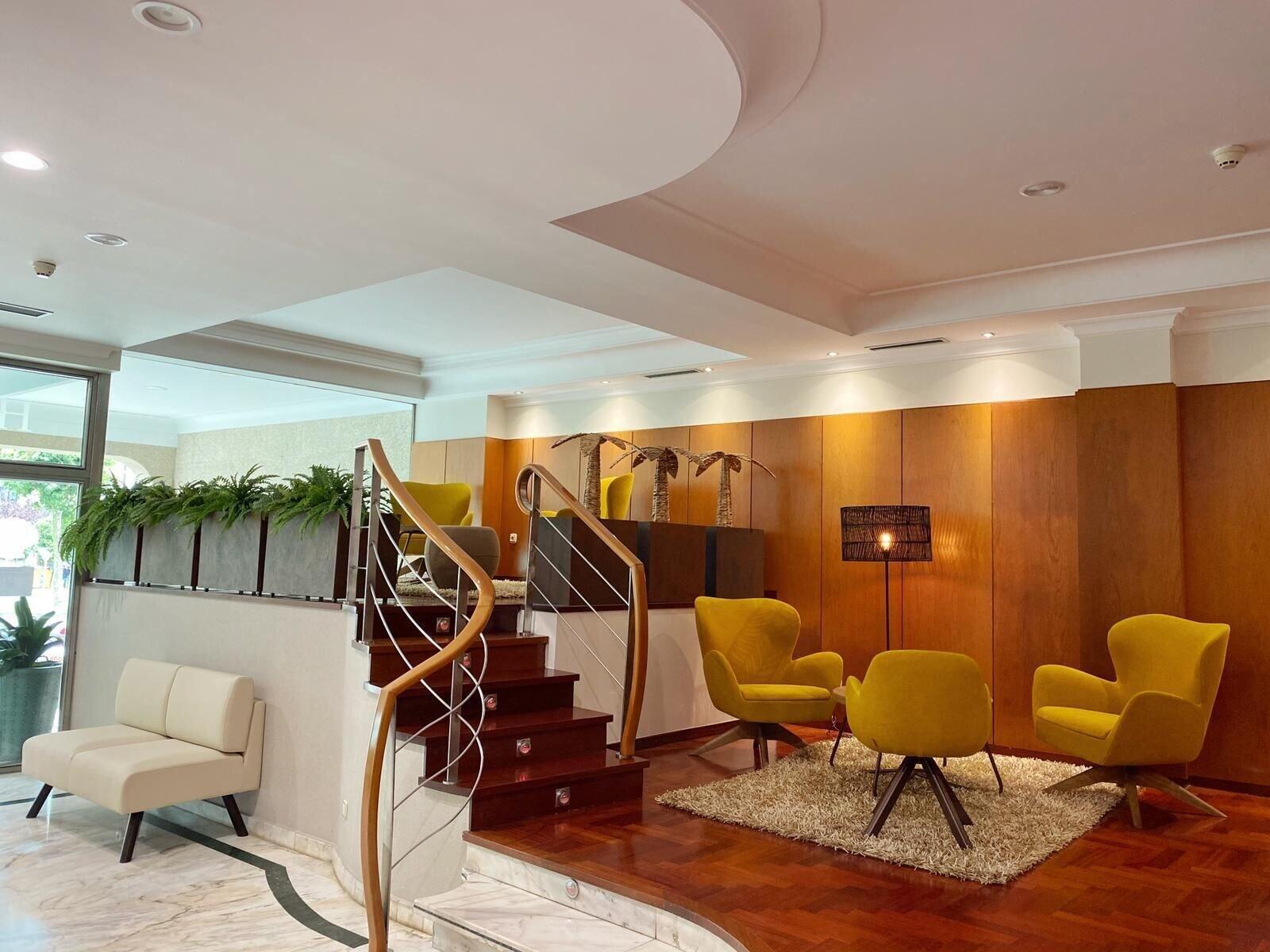 Vista Lobby Hotel Ciudad de Compostela