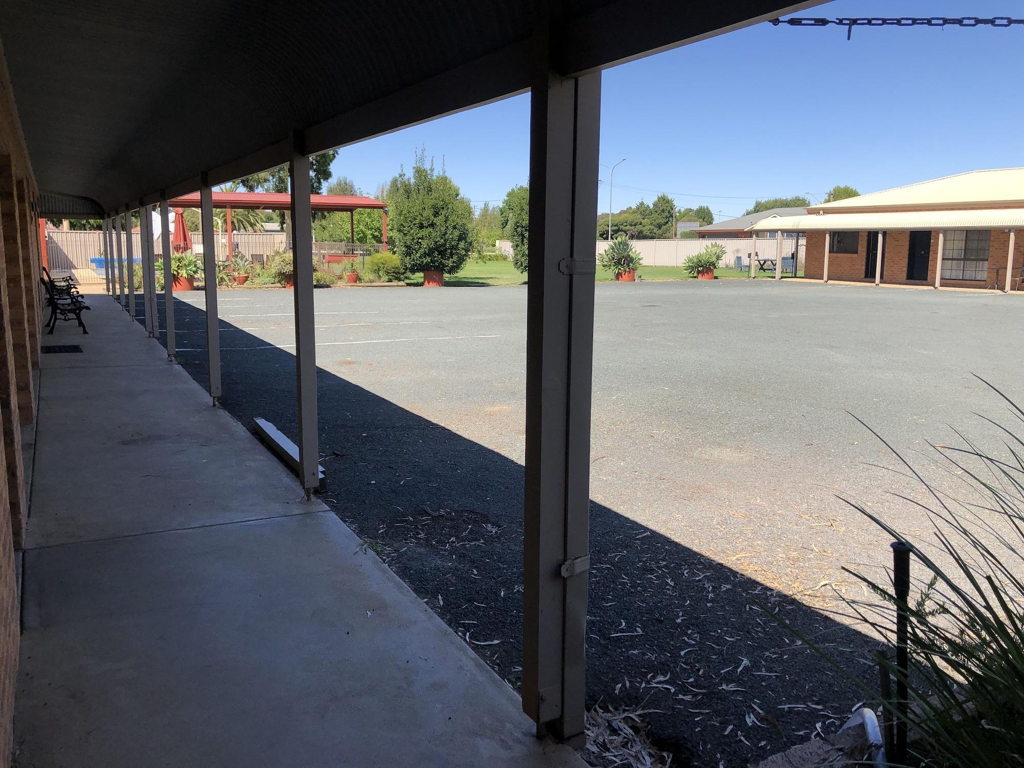 Varios Settlement Motor Inn, Deniliquin