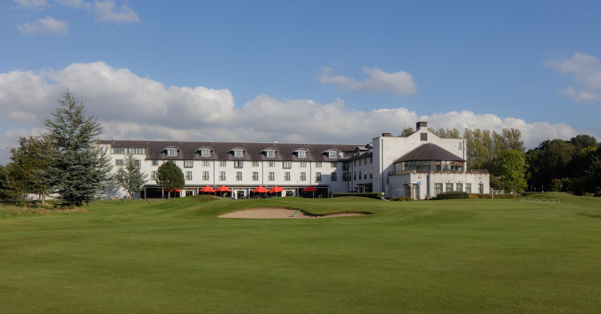 Vista Exterior Doubletree by Hilton Belfast Templepatrick