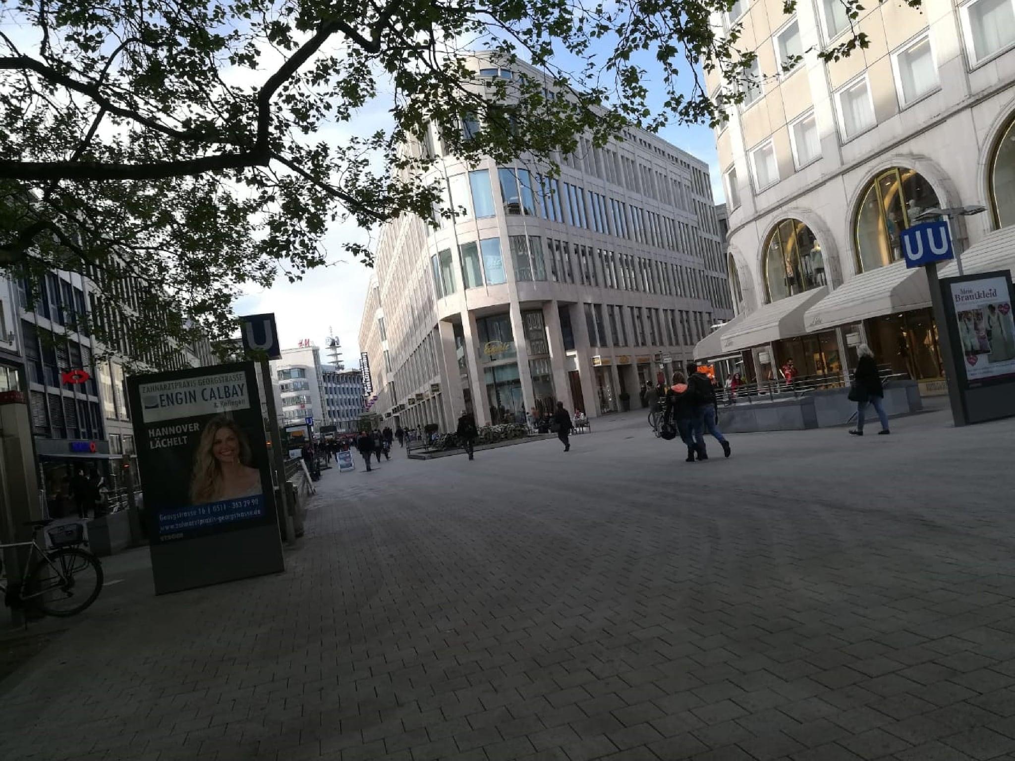 Vista Exterior City Center Suites Hannover