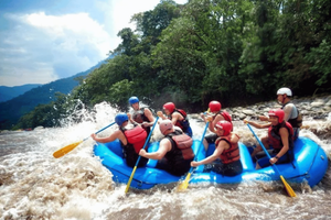 Actividad - PIK - Canotaje y aventura en el río Huallaga