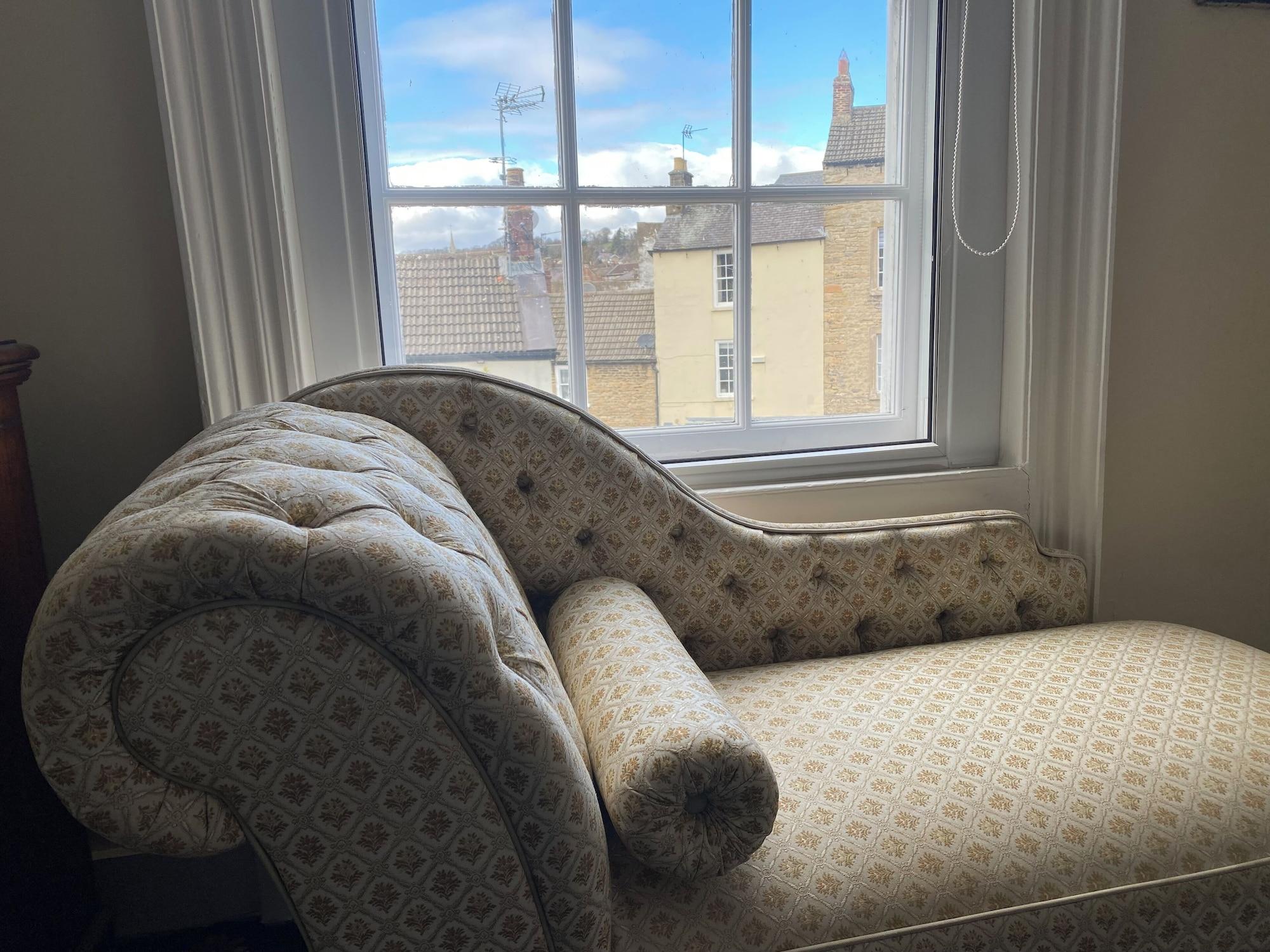 Comodidades del Alojamiento The Castle House Luxury Bed & Breakfast