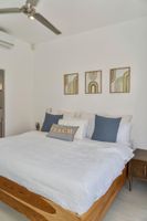 Alquiler Vacacional - Spacious 4bedroom villa plus 2 bedroom guest house same property.