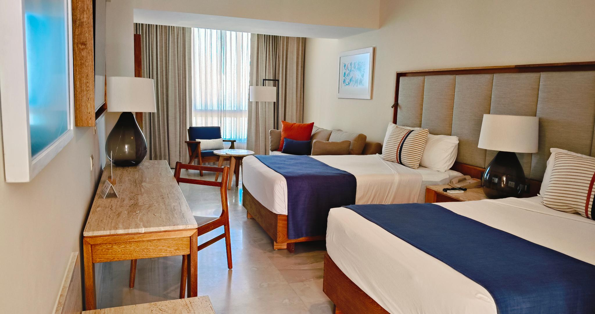 Camas Park Royal Beach Mazatlán