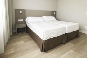 Alojamiento - El Aguila Hotel