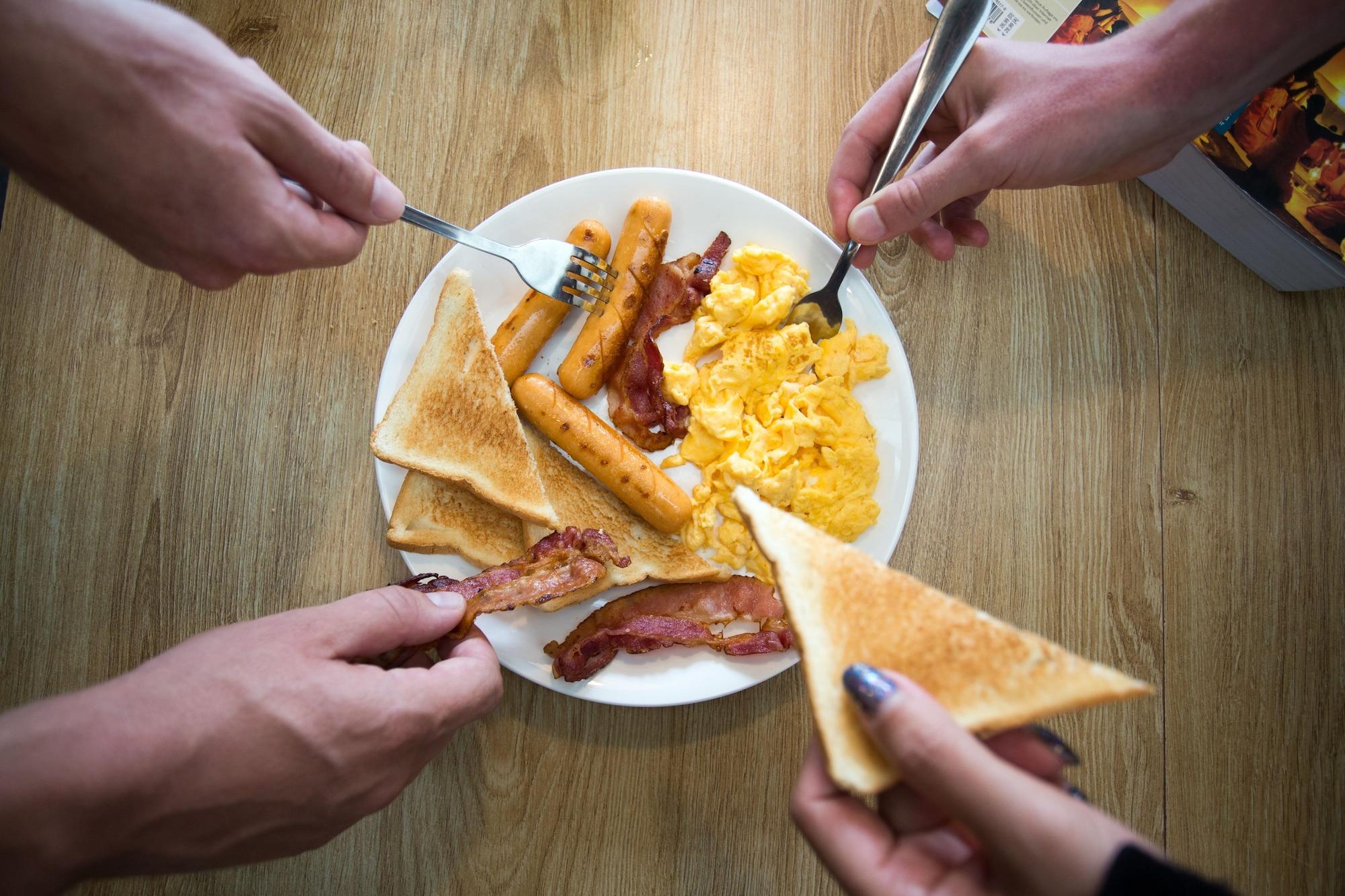 Bar/Salón P168 Hostel Samui