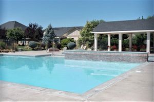 Alquiler Vacacional - Relax in Style & Comfort! Home Near Pool w/ ALL Amenities Provided.