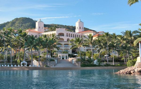 Descubre las paradisíacas playas de Manzanillo