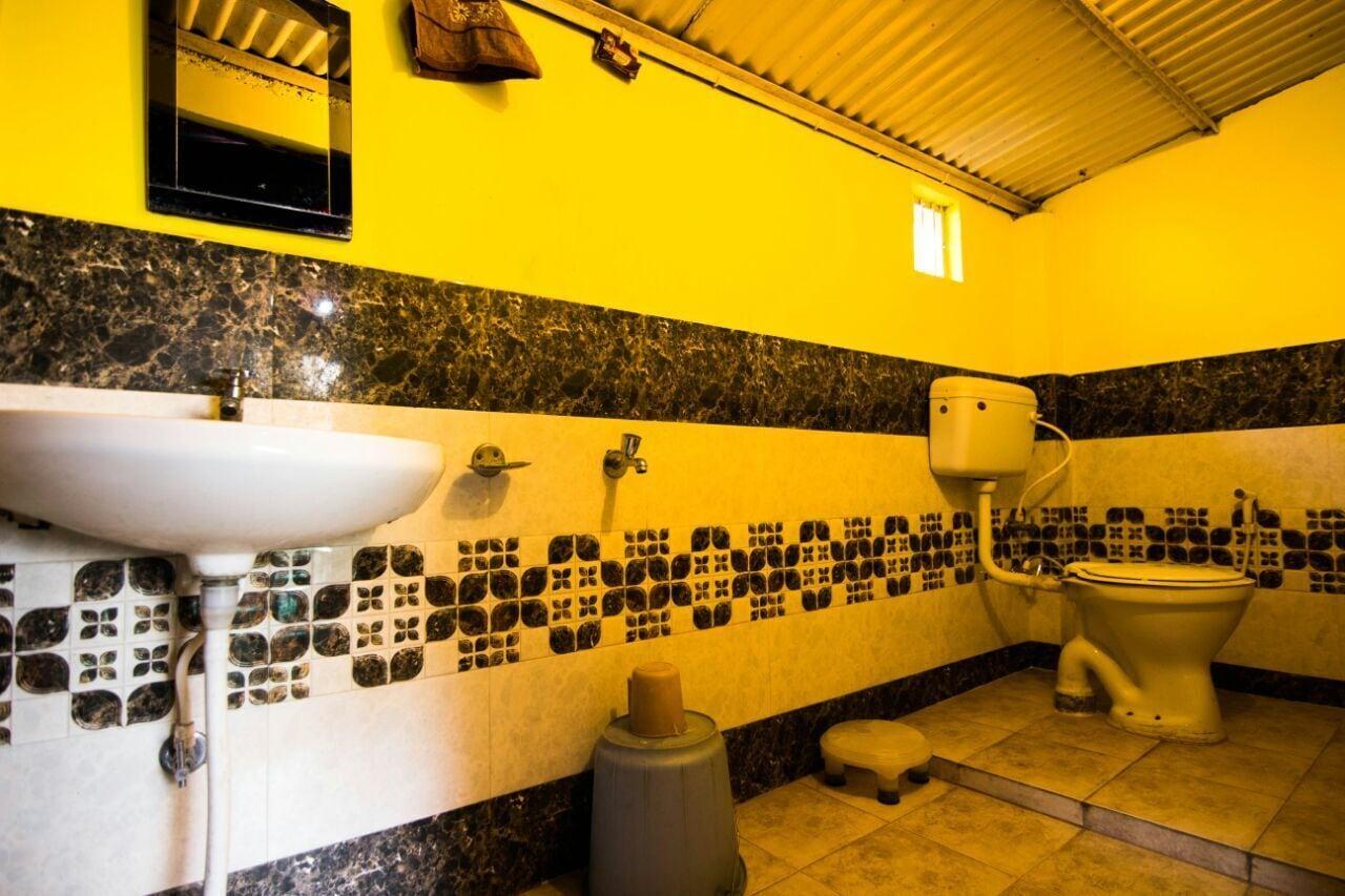 Equipamiento de Habitación Camp Mehi Nature Resort