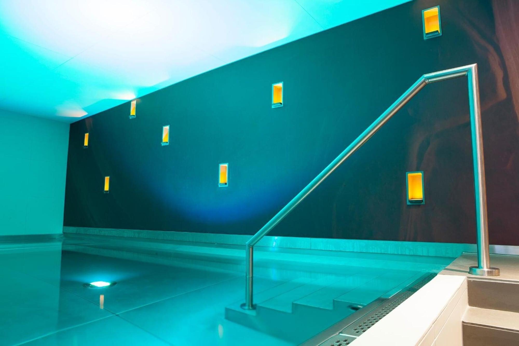 Vista Piscina Fletcher Wellness - Hotel Helmond