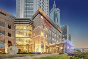 Alojamiento - Ramada Plaza Pudong Shanghai