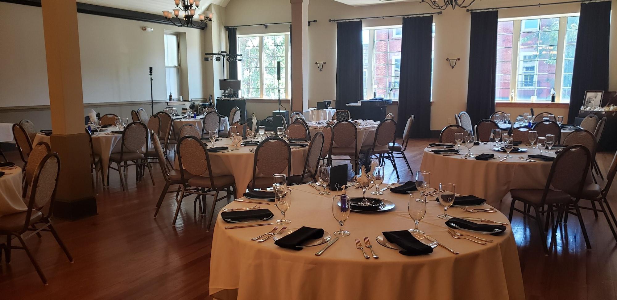 Sala de Reuniones General Francis Marion Hotel