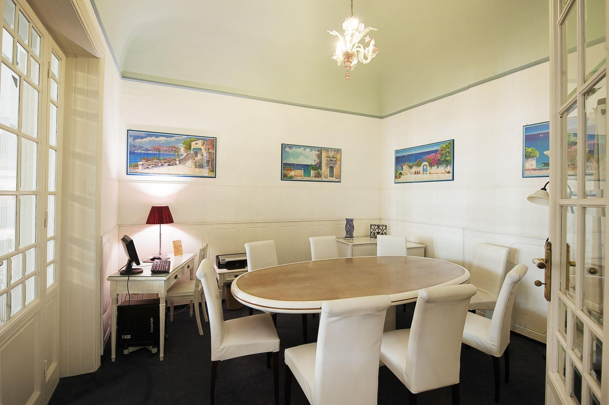 Sala de Reuniones Hotel London