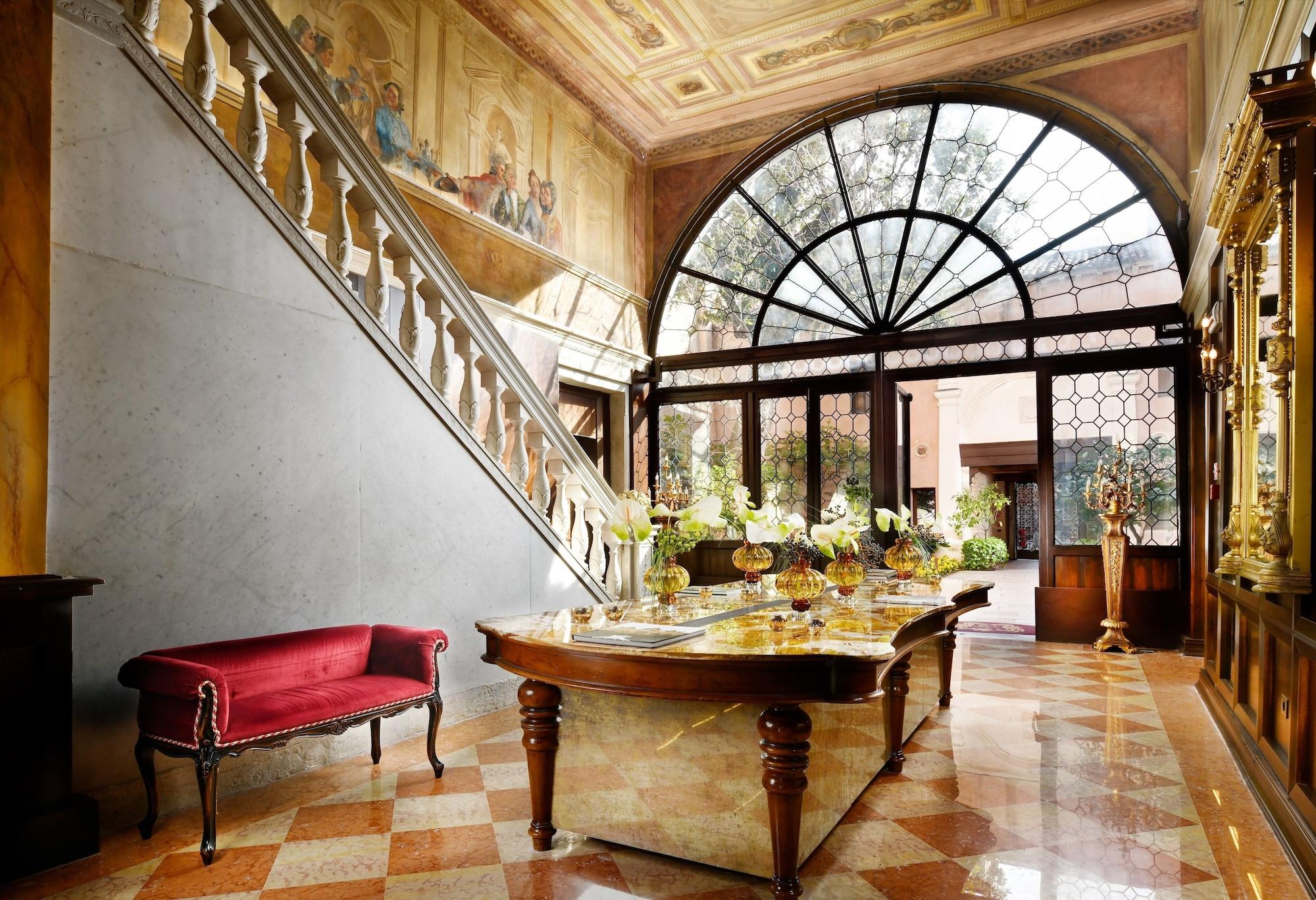 Vista Lobby Palazzo Venart Luxury Hotel