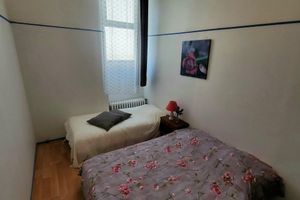 Alquiler Vacacional - Large, colourful and cheerful apartment, all shops within walking distance free fibre wifi