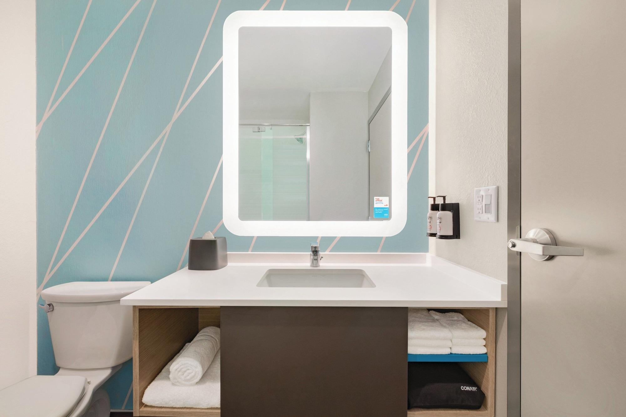 Equipamiento de Habitación avid hotel Tijuana Otay by IHG