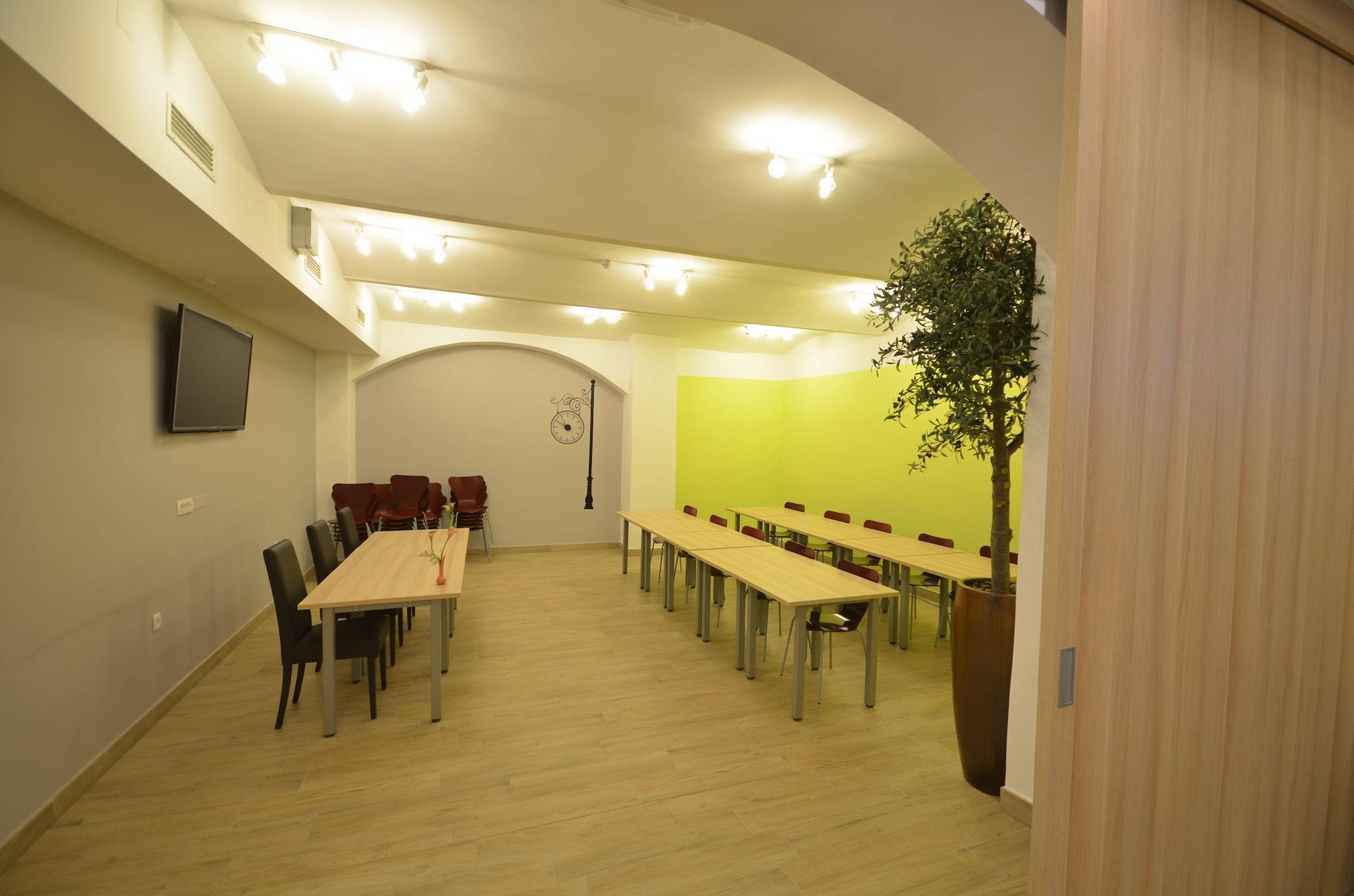 Sala de Reuniones Emonec Hotel