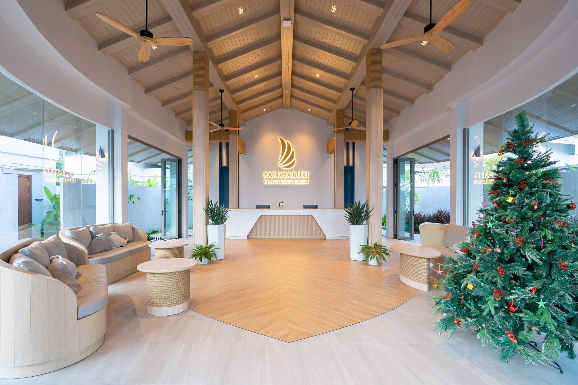 Vista Lobby Panwaburi Beachfront Resort