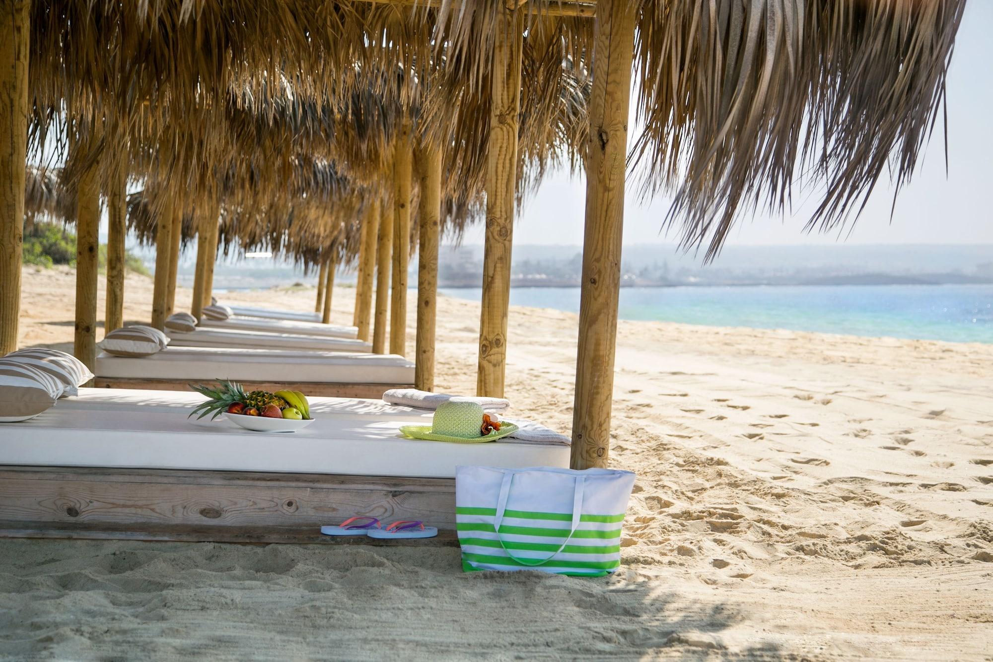 Playa Asterias Beach Hotel