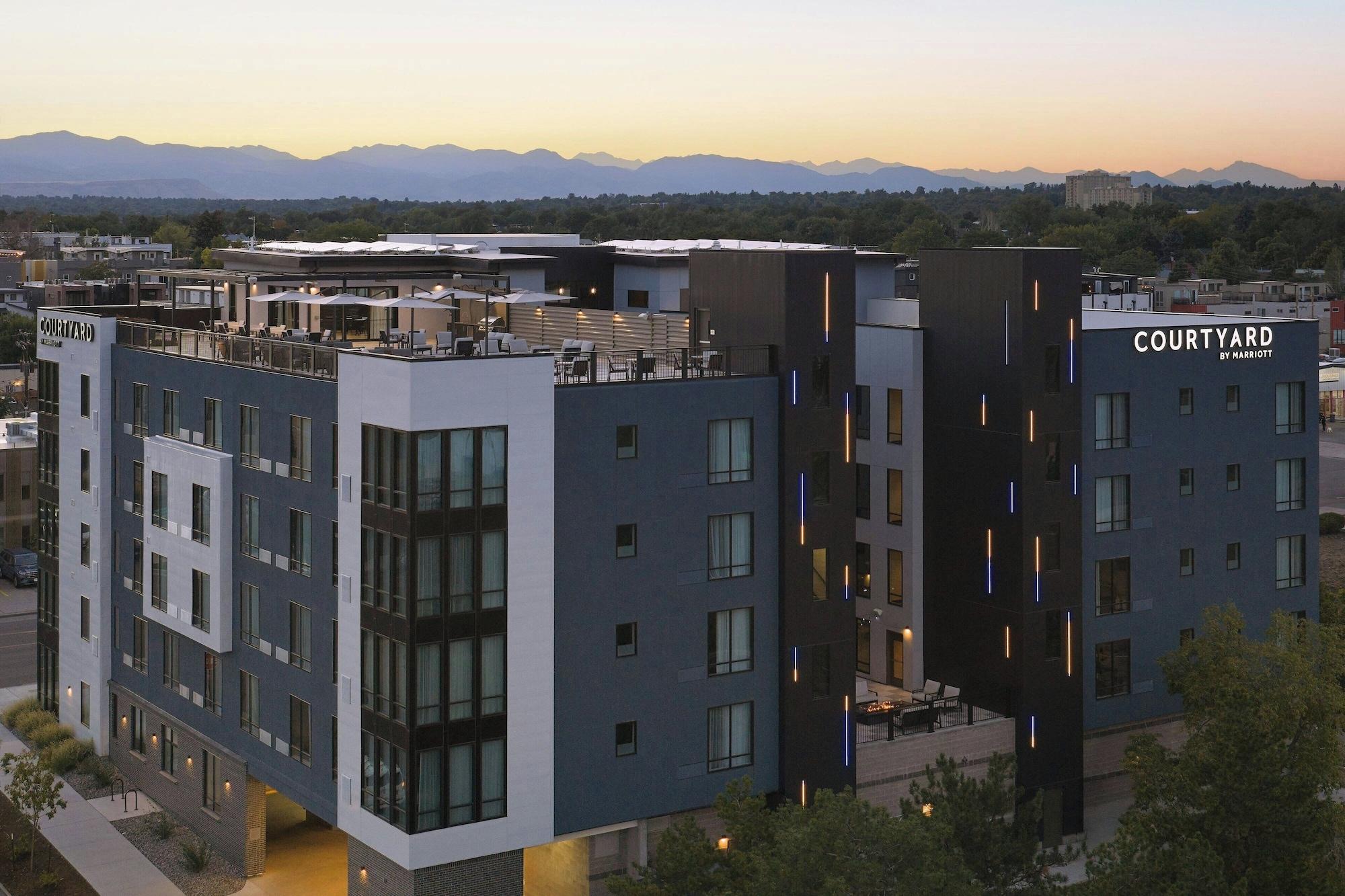 Vista Exterior Courtyard by Marriott Denver Downtown West