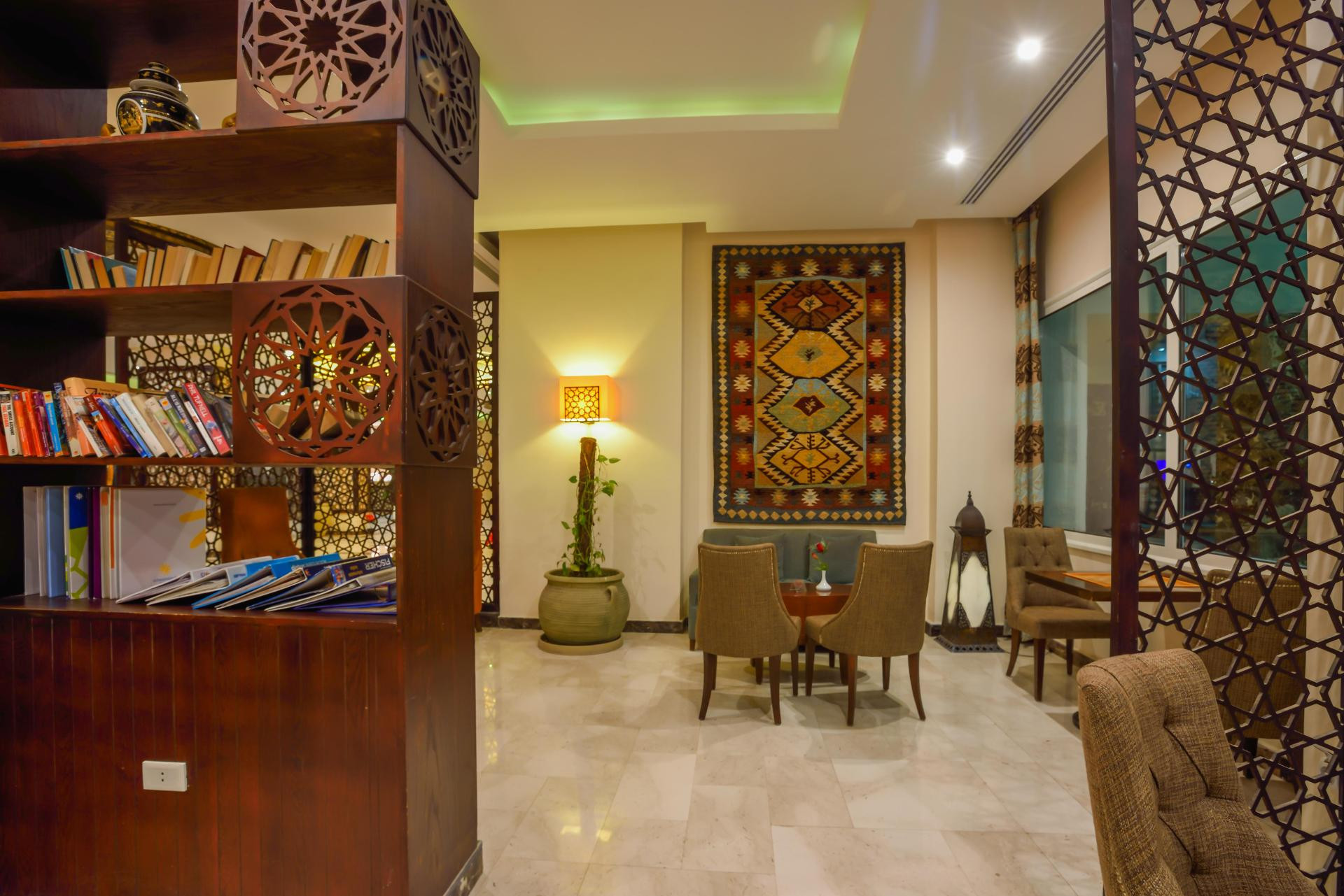Vista Lobby Royal Star Beach Resort