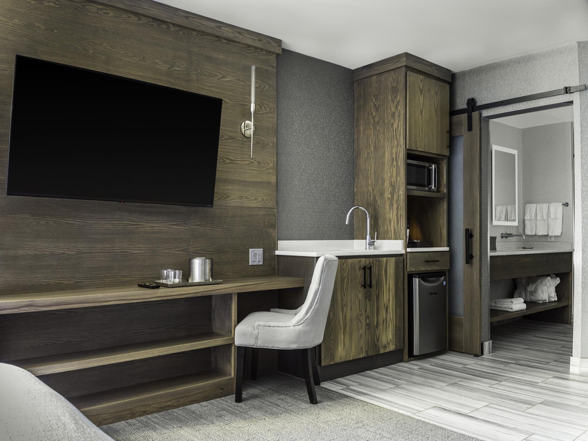 Set de Habitación voco Niagara Falls - The Cadence by IHG